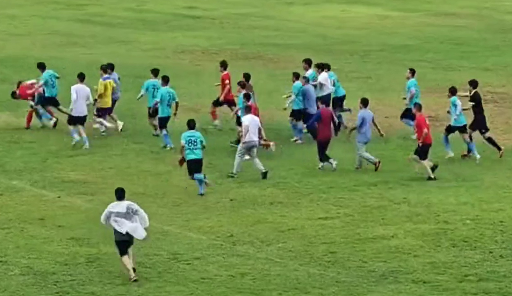 相关工作人, 助残基金会