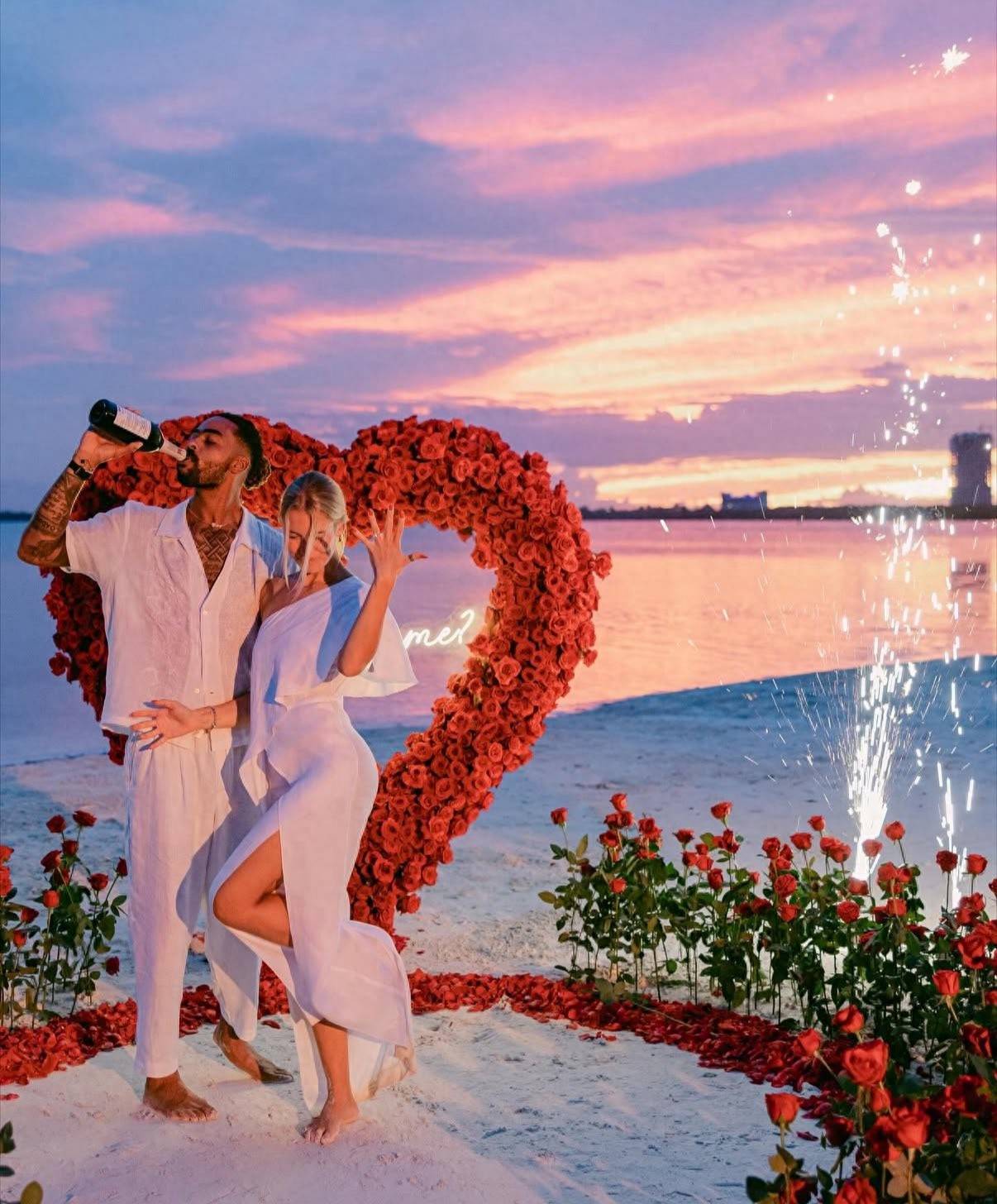 持场均, 以丰富的恋, 已先后效力