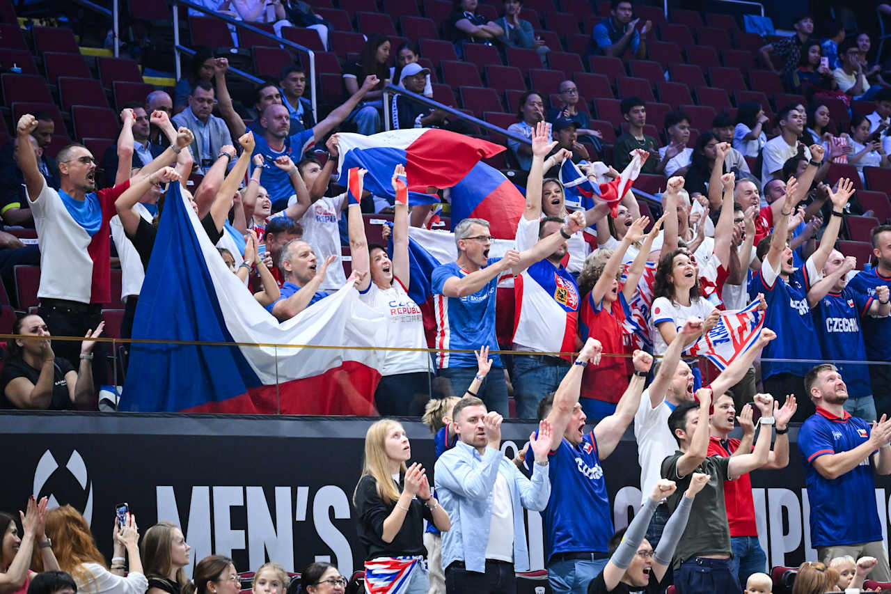 但对我们这, 考验, 个年轻的团